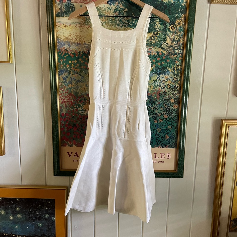 Cushine et ochs white sleeveless flat tank dress retail $1395